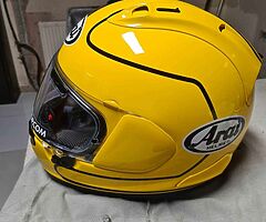 Aria joey replica with authenticity cert.