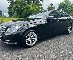 Mercedes c220 Diesel 2014 manual transmission car is spotless - Image 5/10