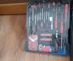 BRAND NEW 599PCS TOOL SUITCASE - Image 3/6