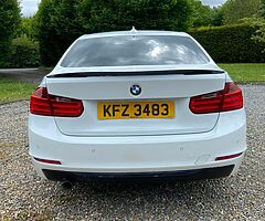 2012 BMW 318d SE - Image 4/10