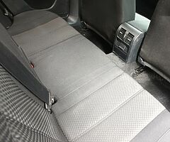 Volkswagen Passat - Image 4/7