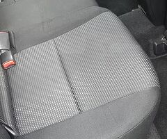 12 Mazda 3 1.6 diesel. 212000 klms - Image 5/7