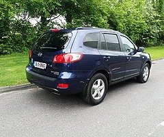 2006 - 7 Seater Santa Fe - 2WD  7 Seats.