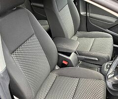 Volkswagen Golf 1.2 TFSI AUTOMATIC 2013 - Image 6/10