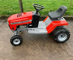 Massey Ferguson Garden Tractor