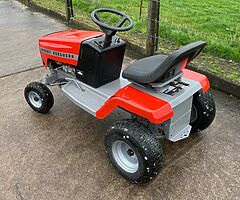 Massey Ferguson Garden Tractor - Image 4/4