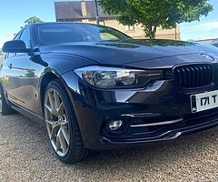 BMW 330e E-Sport Hybird - Image 10/10