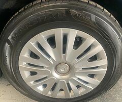 2012 Volkswagen Golf - Image 6/7