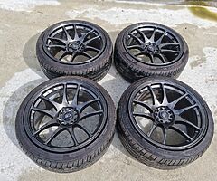18" x 9.5" ROTA TORQUES 5x114.3
