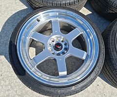 18" x 9" JAPAN RACING JR12 ALLOYS 5x114.3