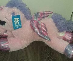 Pink loveky fluffy unicorn
