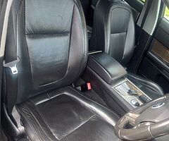 2011 Jaguar XF - Image 6/10