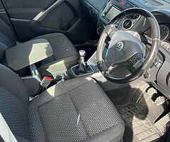 Volkswagen Tiguan 2008 - Image 8/10