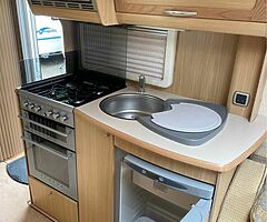 Abbey Vogue 5 Berth Caravan For Sale
MINT CONDITION - Image 7/10