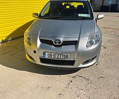 Toyota Auris Luna