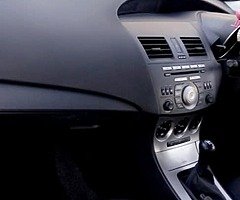 Mazda 3 - Image 5/8