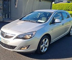 2011 VAUXHALL ASTRA 1.4 PETROL 5 SPEED MANUAL NCT JULY 2023 TAXED JUNE 2022 - Image 3/10