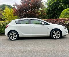 12 Vauxhall Astra SRI - Image 3/5
