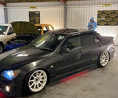 Lexus Is200 - Image 3/10