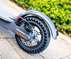 Aovo Pro Electric Scooters - Brand New - Image 6/6