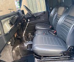 1903 Land Rover Defender - Image 7/10