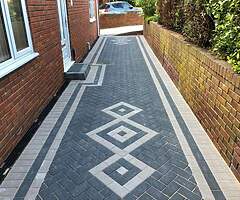 BLOCK PAVING & TARMAC DRIVEAYS - Image 5/8