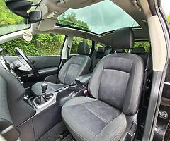 2011 Nissan Qashqai+2 - Image 5/9