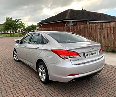 2013 Hyundai i40 1.7crdi diesel 
bluedrive
6 speed manual 
Nct 7/2023✅
Tax 6/2022✅