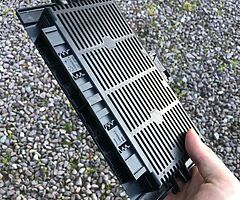E90 xenon lights footwell module