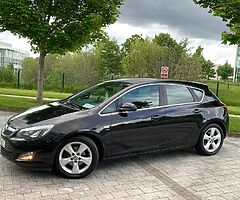 2011 Vauxhall Astra1.7cdti Sri diesel
6 speed manual 
Only 135k miles✅
Low tax 200€ for year✅ - Image 8/10