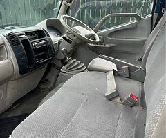 2005 Toyota Dyna D4D - Image 4/10