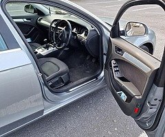 Audi a4 2.0 Tdi 2009 - Image 7/8