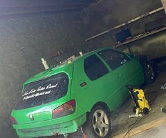 Peugeot 306