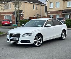AUDI A4 2.0 DIESEL WHITE