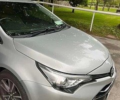 172 Toyota avensis