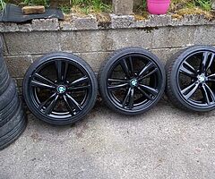 Bmw 19inch genuine alloy wheels with good tyres for sale