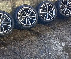 Bmw g30 18inch 5x112 genuine alloy wheels with good tyres for sale