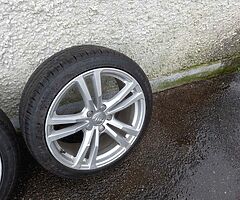 Audi vw 18inch genuine alloy wheels with good tyres for sale