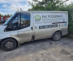 Full van for parts, - Image 3/3