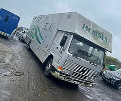 wanted for cash horseboxs caravan s camper motorhomes horse trailer trailer ££££££££££££££££££££