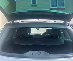 2010 Volkswagen Touareg - Image 7/10