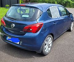 2017 Opel corsa
