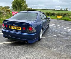 2002 Lexus IS 200 - Image 5/10