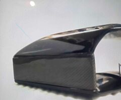 Nissan gtr R35 rear spoiler raisers