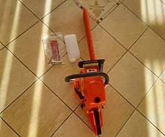 BRAND NEW CHAINSAW FOR SALE