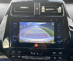 2016 Toyota Prius - Image 5/10