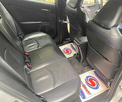 2016 Toyota Prius - Image 9/10