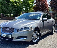 141 Jaguar Xf 2.2D Luxury Model