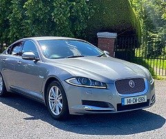 141 Jaguar Xf 2.2D Luxury Model