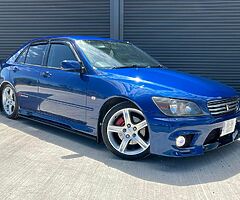 1999 Toyota Altezza